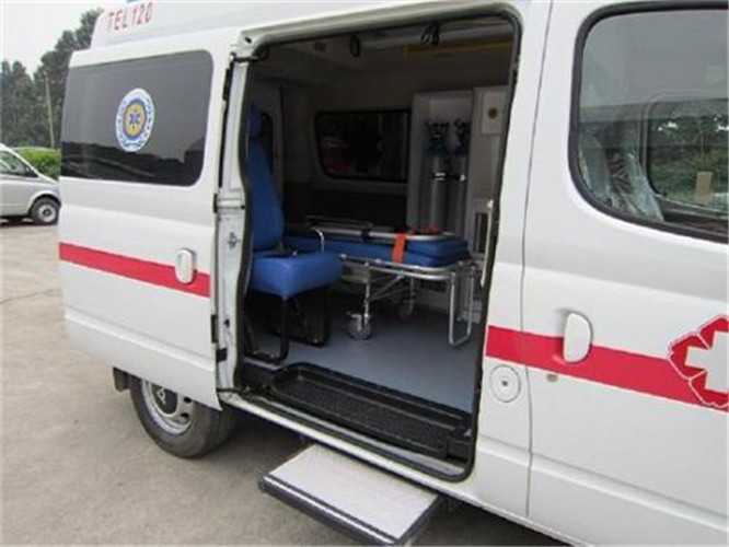 茂县救护车出租服务案例7